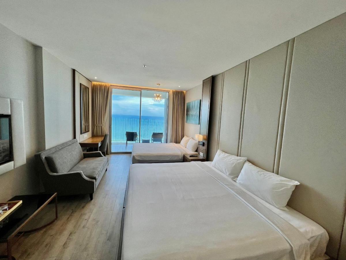 Panorama Central Nha Trang- Vietnam'S Highest Infinitive Rooftop Pool Extérieur photo