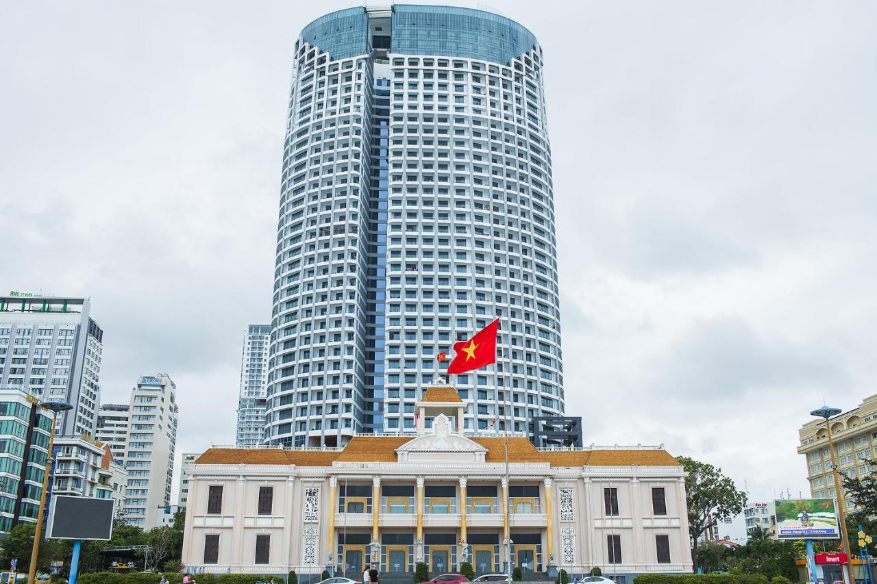 Panorama Central Nha Trang- Vietnam'S Highest Infinitive Rooftop Pool Extérieur photo