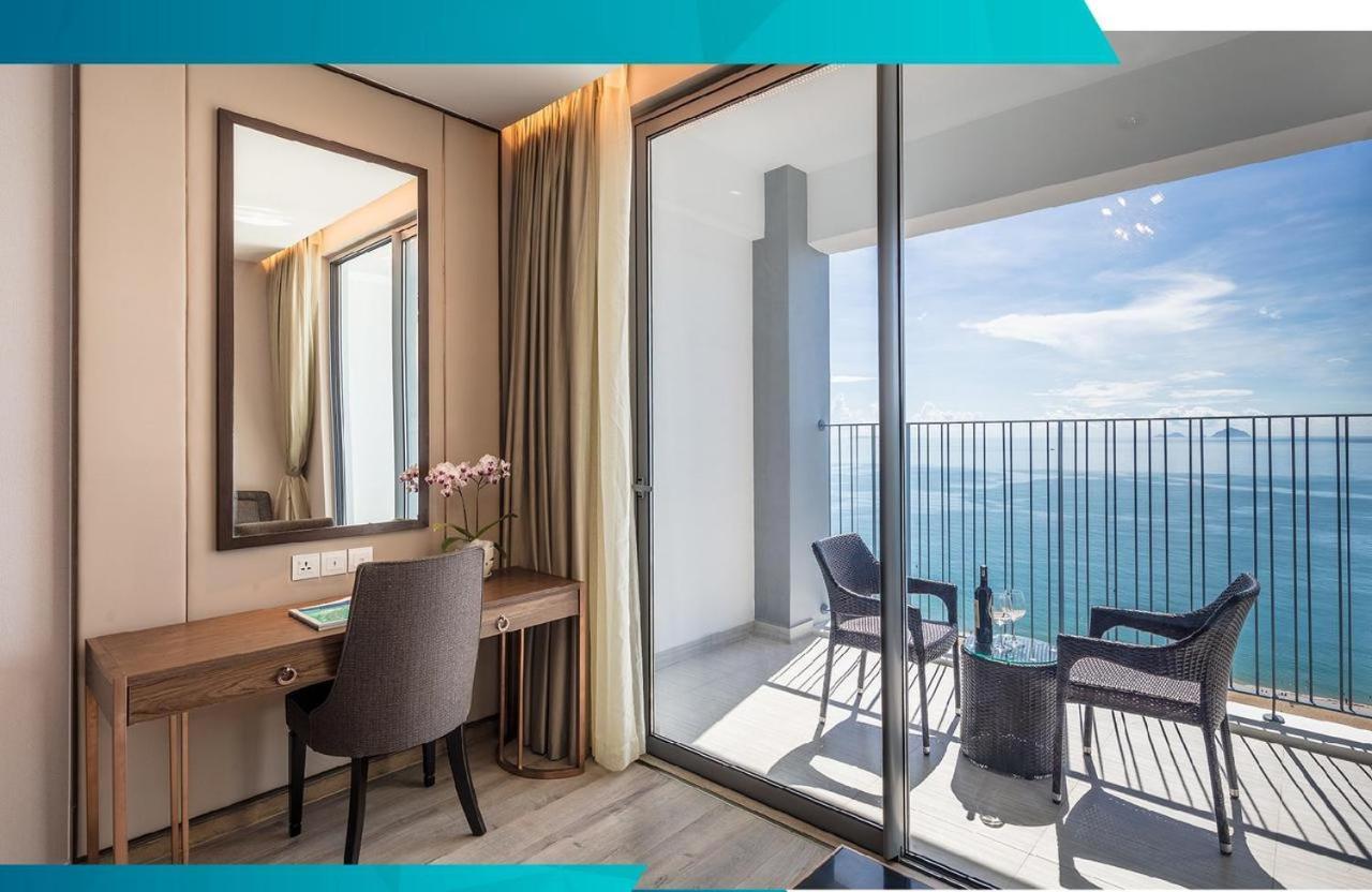 Panorama Central Nha Trang- Vietnam'S Highest Infinitive Rooftop Pool Extérieur photo